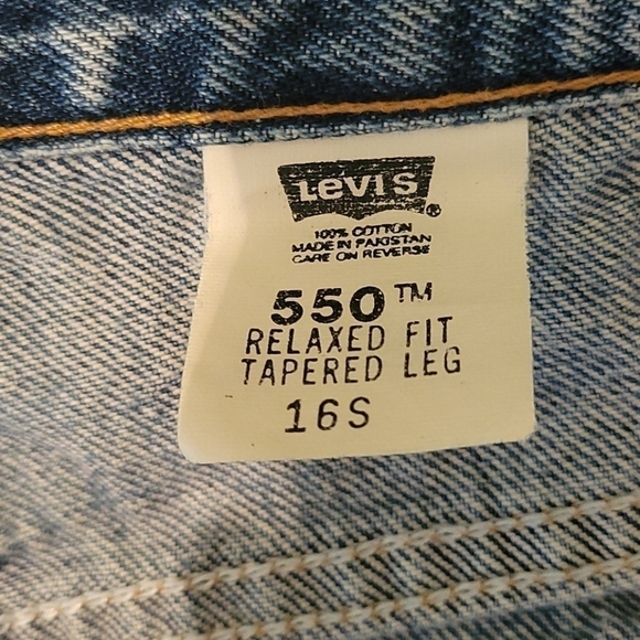 LEVI'S 550 Relaxed Tapered Leg High Rise Baddie Ankle Jeans - Picture 3 of 5